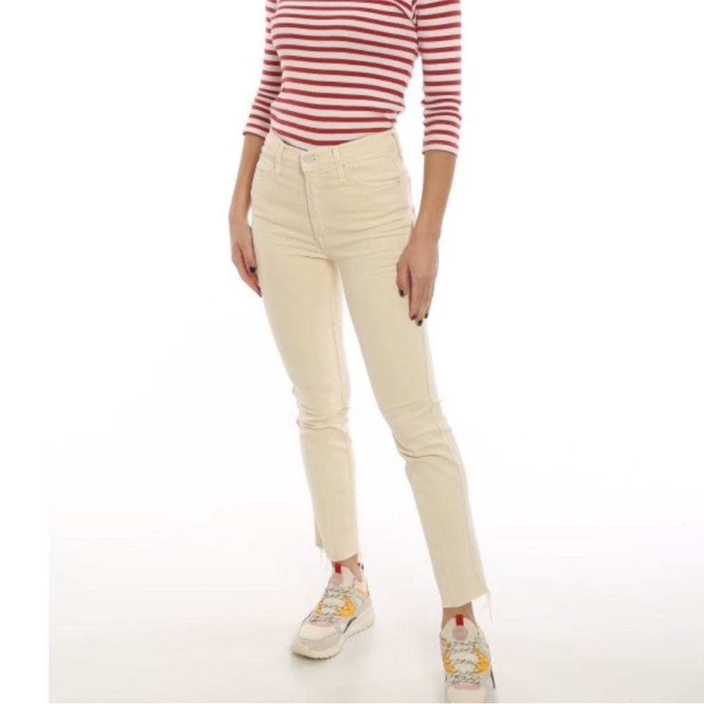 Mother High Waisted Rascal Ankle Fray In Chalk It Up Ivory Stretch